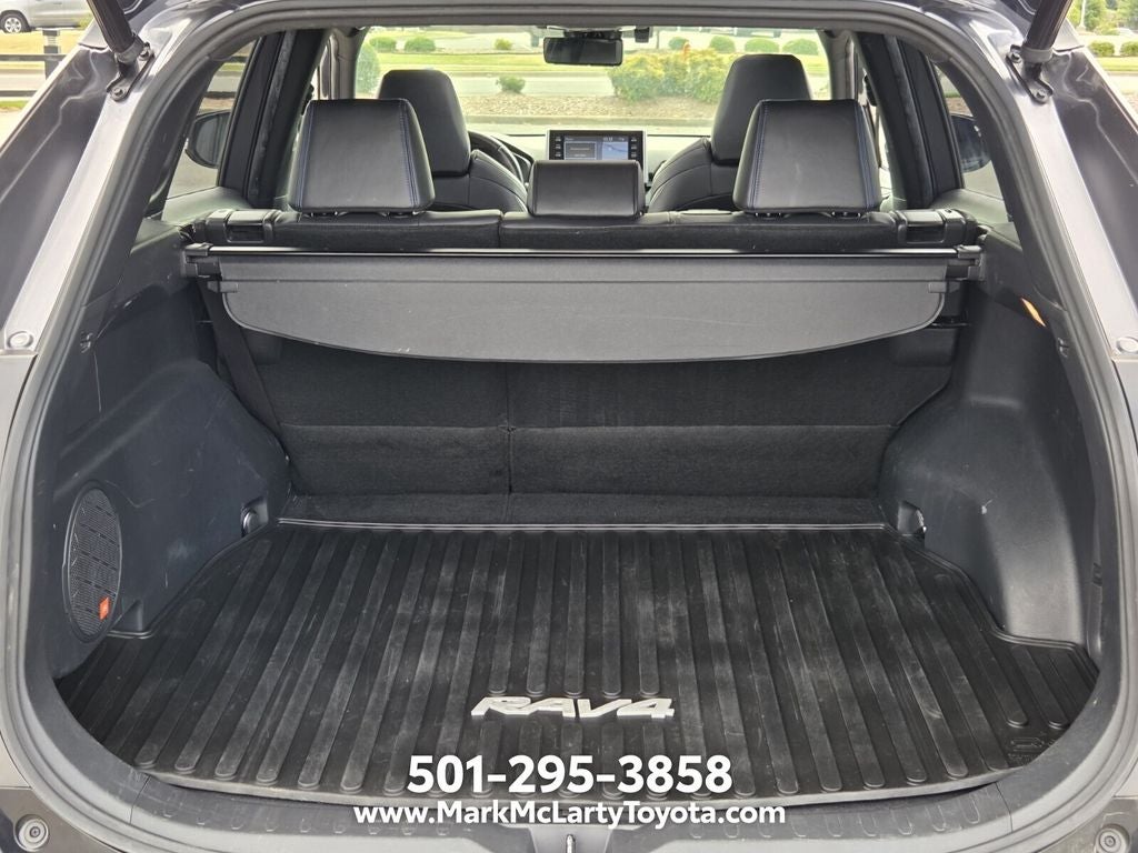 2019 Toyota RAV4 Hybrid XSE