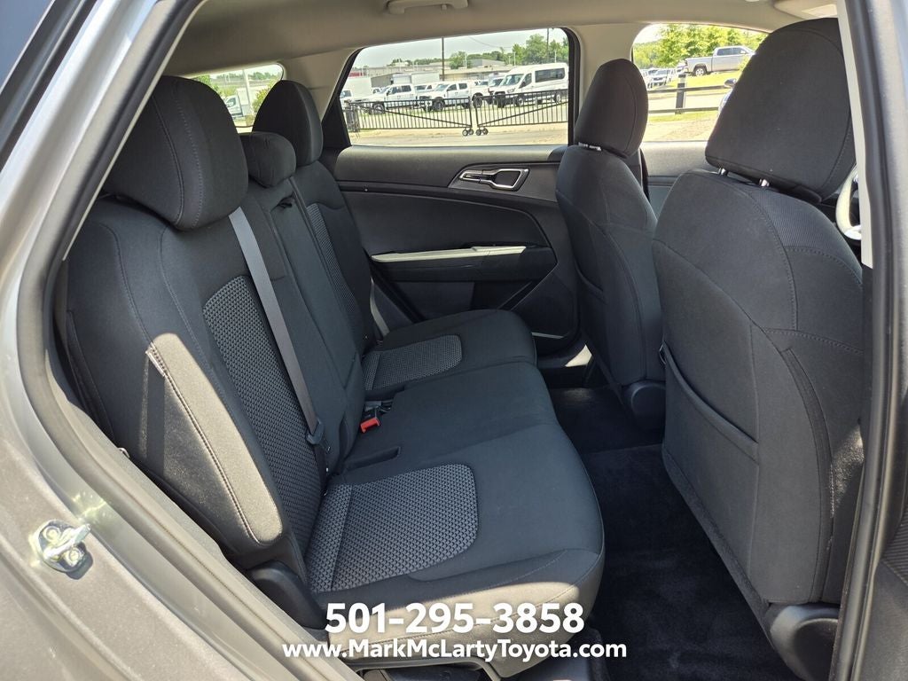 2025 Kia Sportage LX