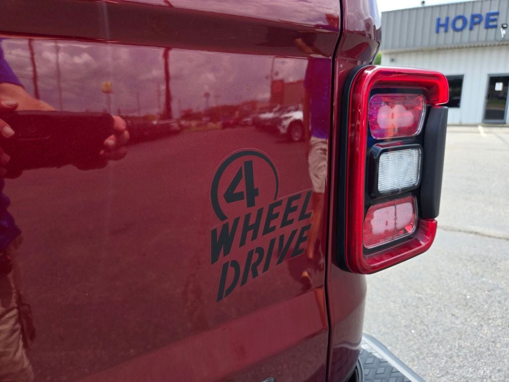 2021 Jeep Gladiator Willys