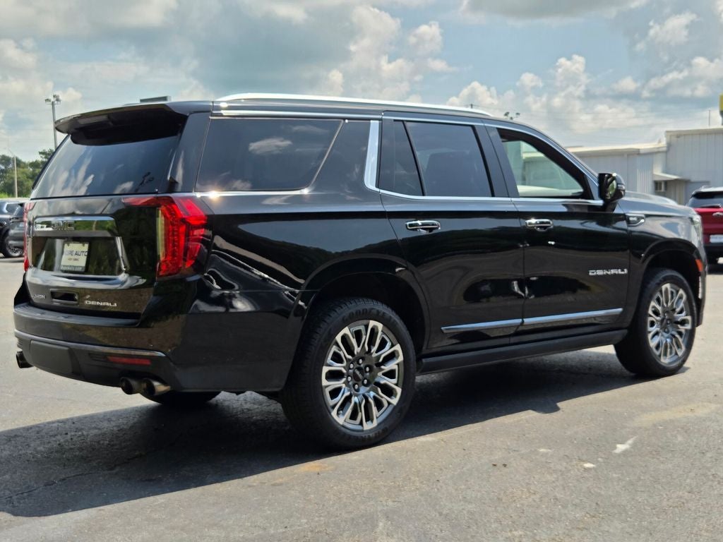 2023 GMC Yukon Denali Ultimate