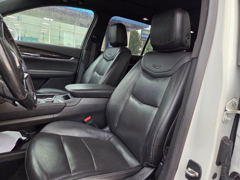 2020 Cadillac XT6 Premium Luxury