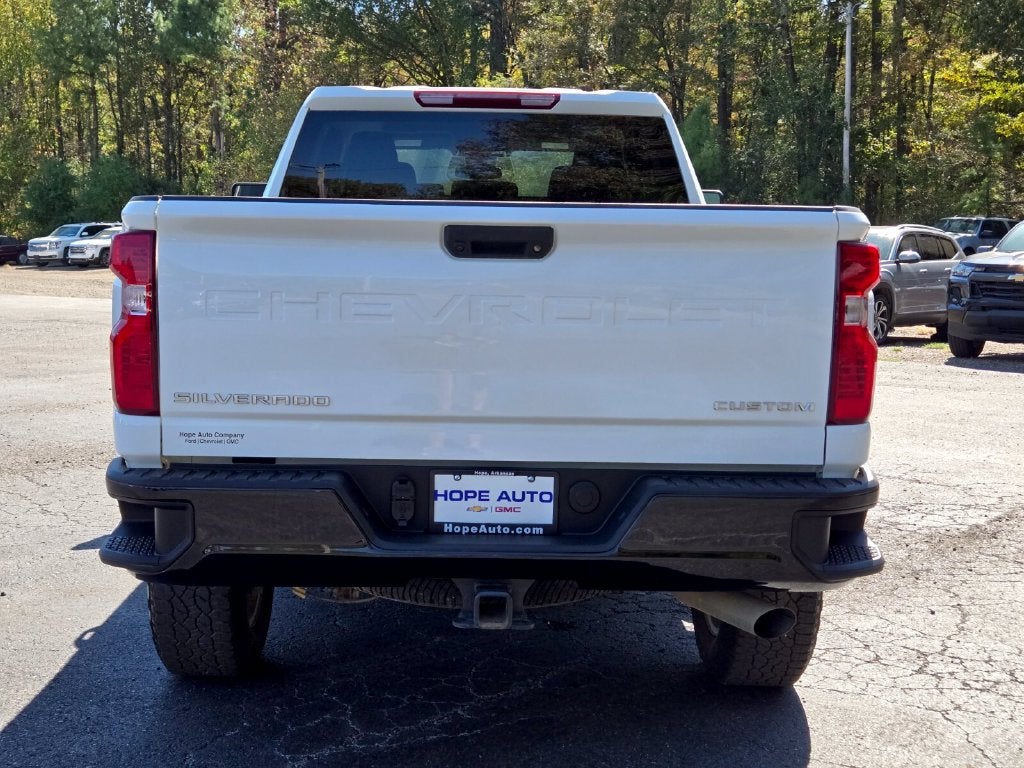 2026 Chevrolet Silverado 2500HD Custom