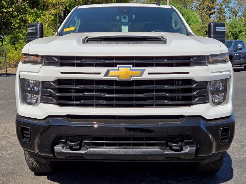 2026 Chevrolet Silverado 2500HD Custom
