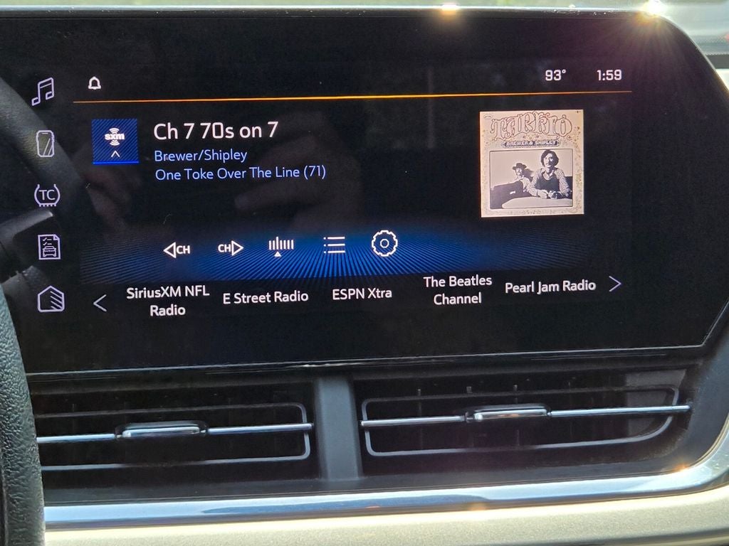 2025 Chevrolet Trax LT