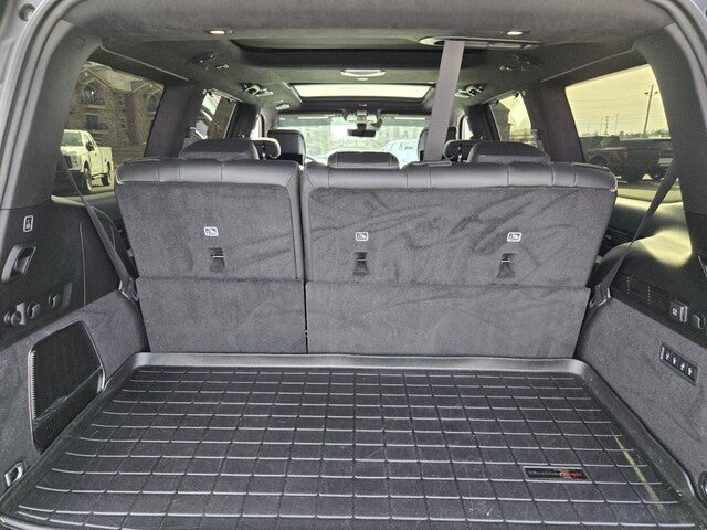 2022 Jeep Grand Wagoneer Series III