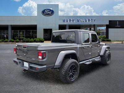 2022 Jeep Gladiator Sport