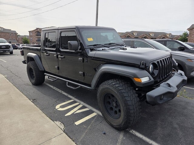 Used 2020 Jeep Gladiator Sport S with VIN 1C6HJTAG8LL120359 for sale in Little Rock
