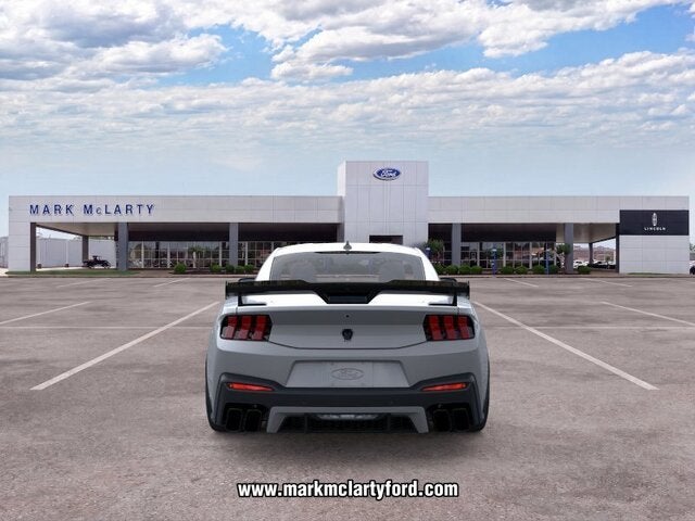 2026 Ford Mustang Dark Horse