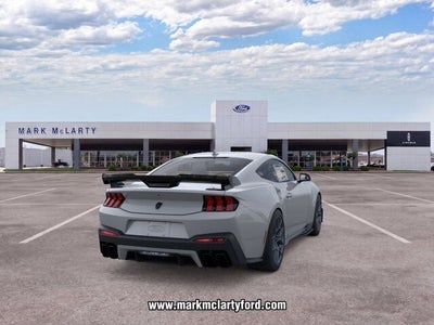 2026 Ford Mustang Dark Horse