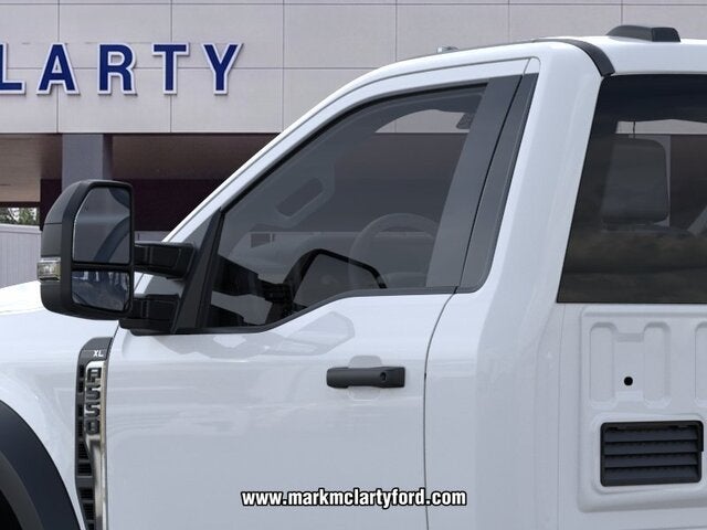 2026 Ford F-550SD DRW