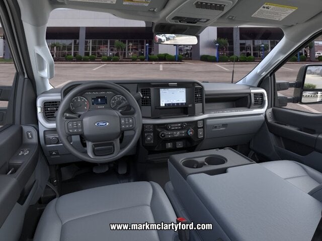 2026 Ford F-550SD DRW