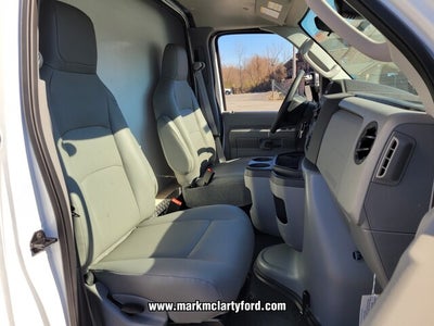 2026 Ford E-450SD Base DRW