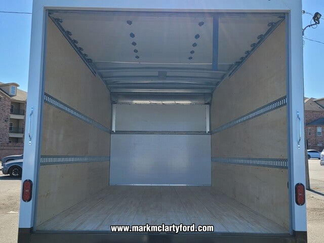 2026 Ford E-450SD Base DRW