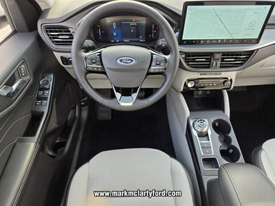 2025 Ford Escape Plug-In Hybrid Base