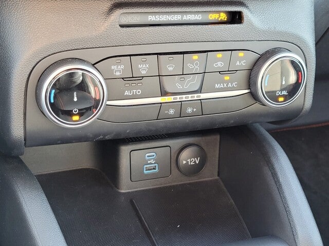 2023 Ford Escape Hybrid ST-Line