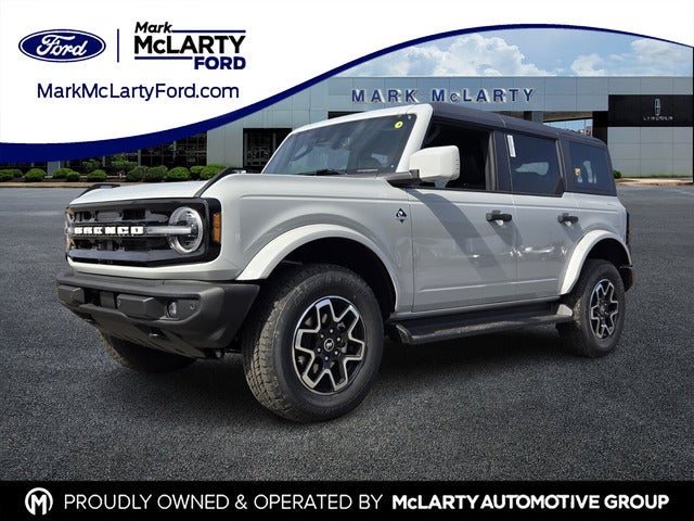 2026 Ford Bronco Outer Banks