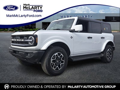 2026 Ford Bronco Outer Banks