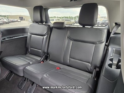 2026 Ford Expedition Active