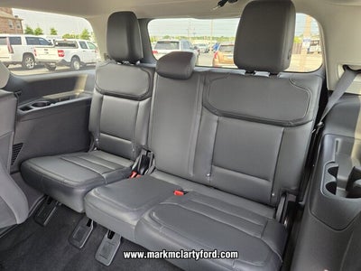 2027 Ford Expedition Active