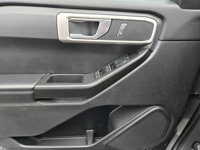 2021 Ford Explorer Base