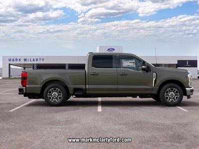 2027 Ford F-350SD Lariat