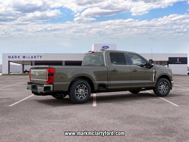 2027 Ford F-350SD Lariat