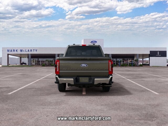 2027 Ford F-350SD Lariat