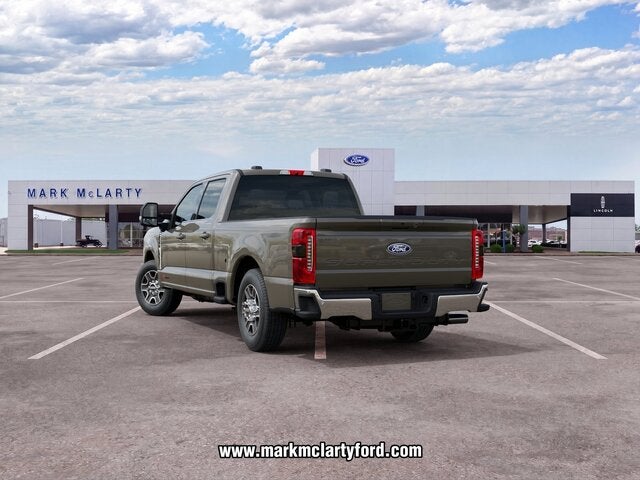 2027 Ford F-350SD Lariat
