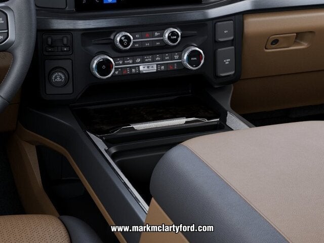 2027 Ford F-350SD Lariat