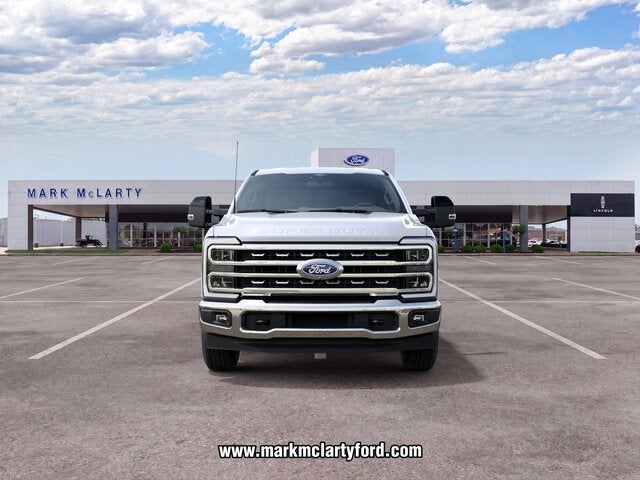 2027 Ford F-350SD Lariat