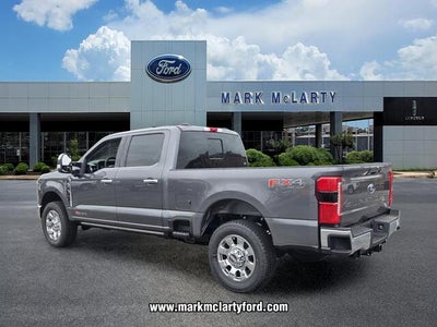 2026 Ford F-350SD Lariat