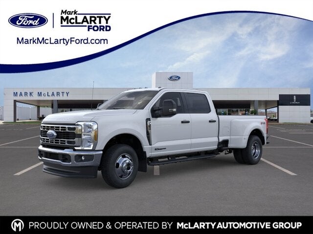 2026 Ford F-350 XLT 4x4 Crew Cab 8' Box DRW's photo