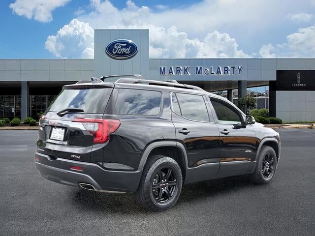 2022 GMC Acadia AT4