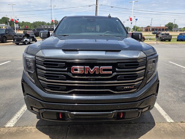 Used 2023 GMC Sierra 1500 AT4 with VIN 1GTUUEEL1PZ242646 for sale in Little Rock