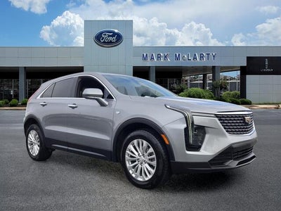 2024 Cadillac XT4 Luxury