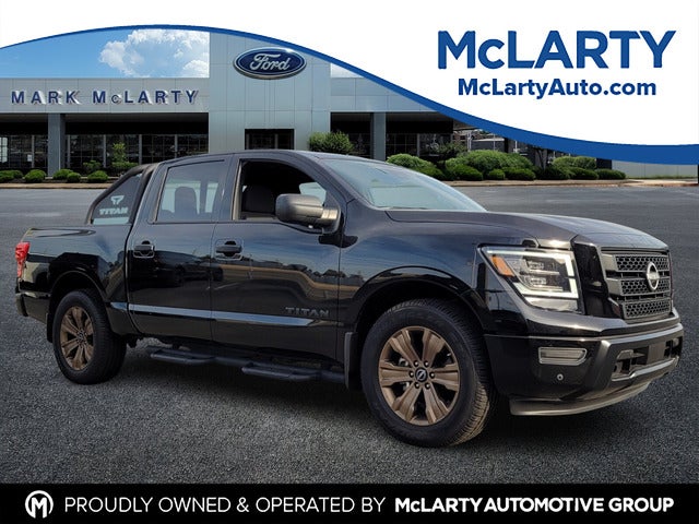 2024 Nissan Titan SV