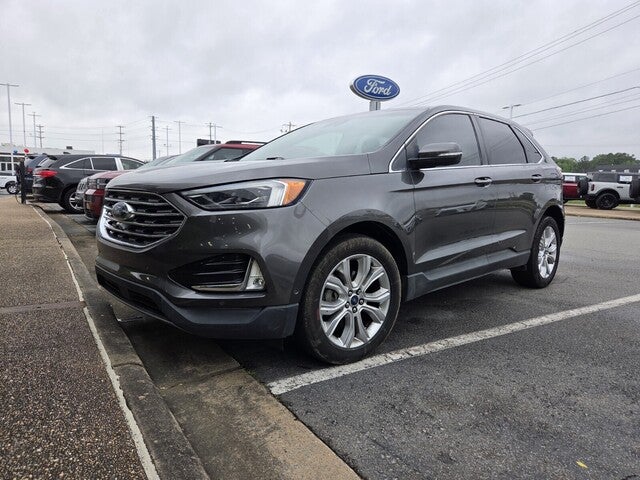 2020 Ford Edge Titanium