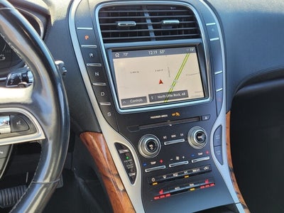 2019 Lincoln Nautilus Select