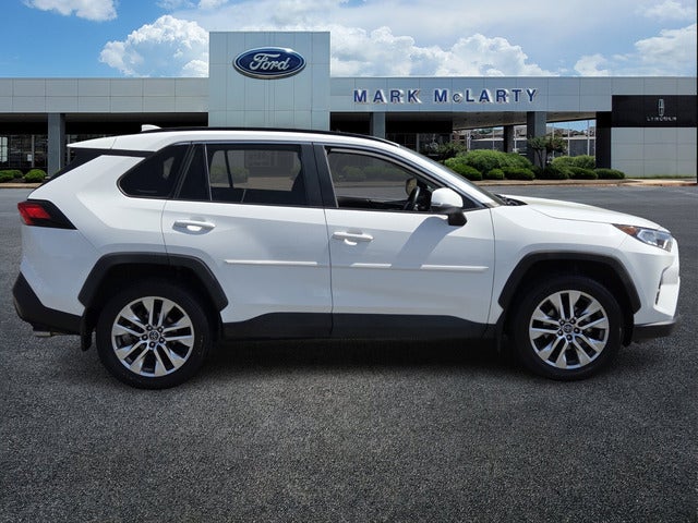 2020 Toyota RAV4 XLE Premium