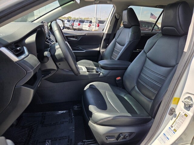 2020 Toyota RAV4 XLE Premium