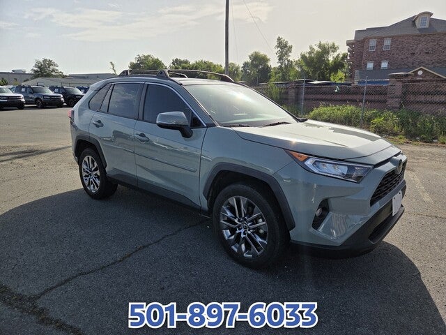 2020 Toyota RAV4 XLE Premium