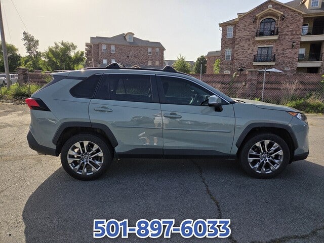 2020 Toyota RAV4 XLE Premium