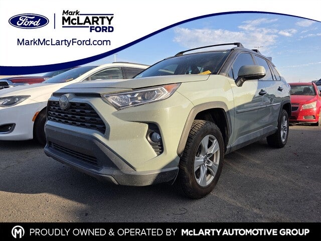 2020 Toyota RAV4 Hybrid XLE