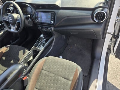 2024 Nissan Kicks SR