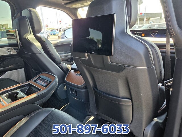 2025 Lincoln Navigator Black Label