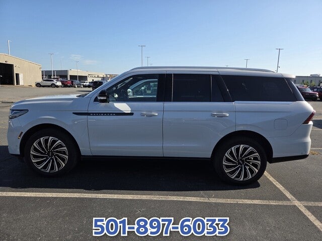 2025 Lincoln Navigator Black Label