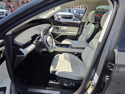 2025 Lincoln Nautilus Black Label