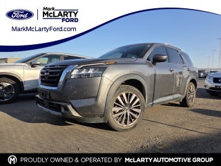 2023 Nissan Pathfinder SL
