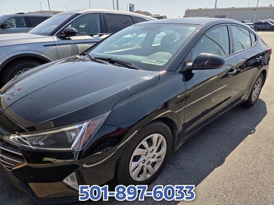 2019 Hyundai Elantra SE