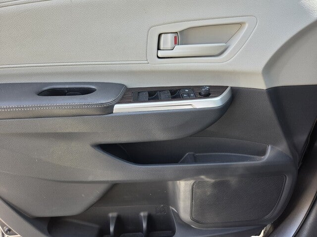 2021 Toyota Sienna LE 8 Passenger